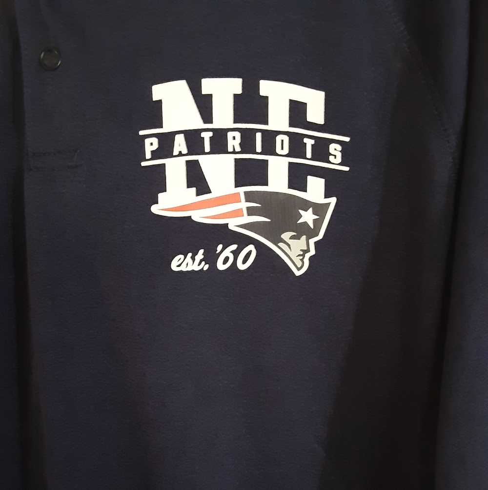 NFL Patriots Navy Hoodie with Logo - Picture 3 of 11